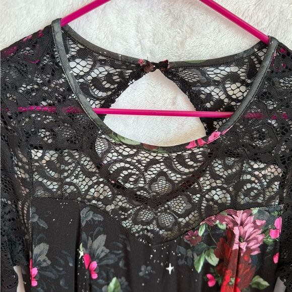 Torrid Super Soft Black Floral Lace Bell Sleeve Dress - Picture 6 of 8